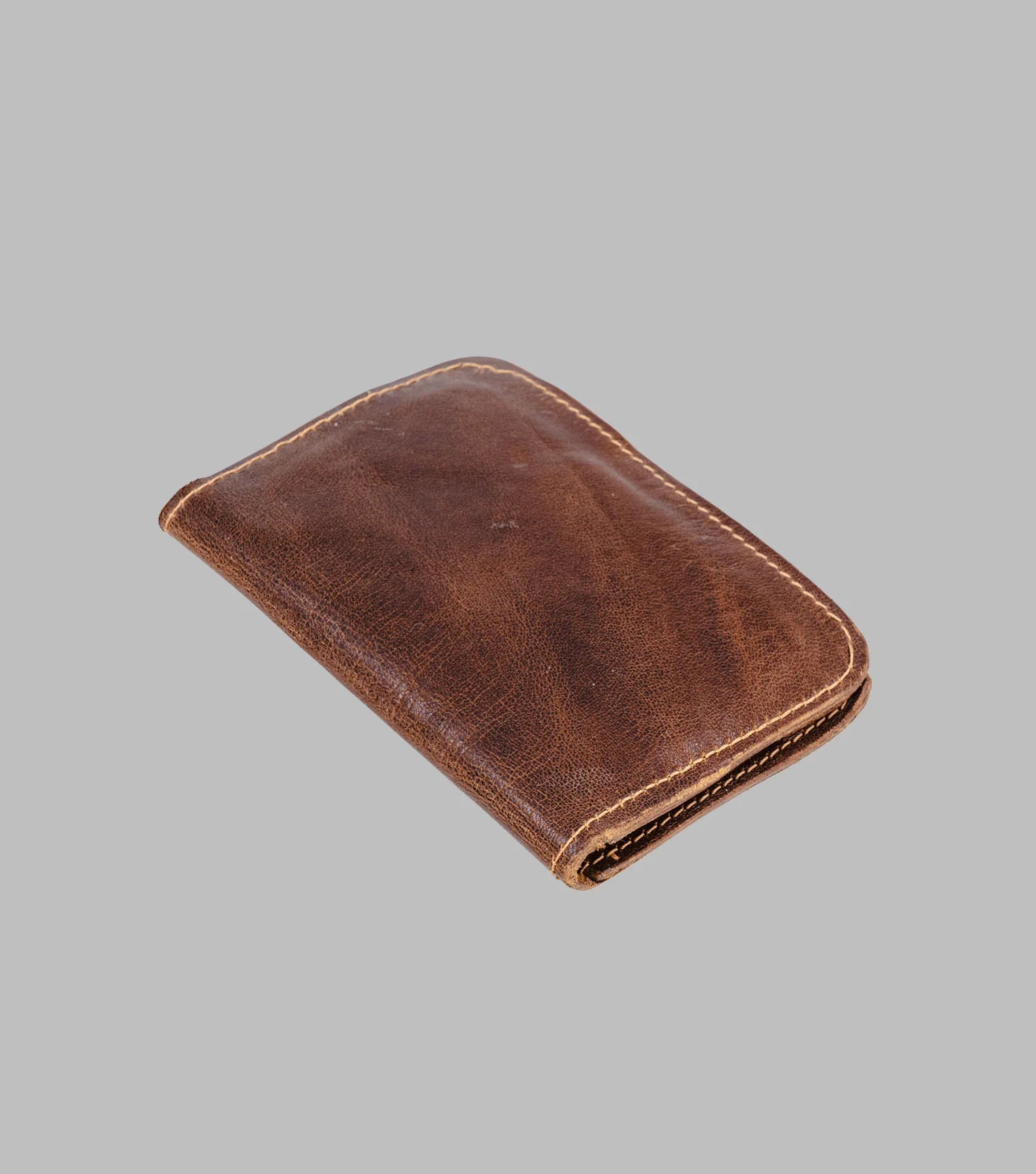 Minimalist Leather Wallet - Image 22