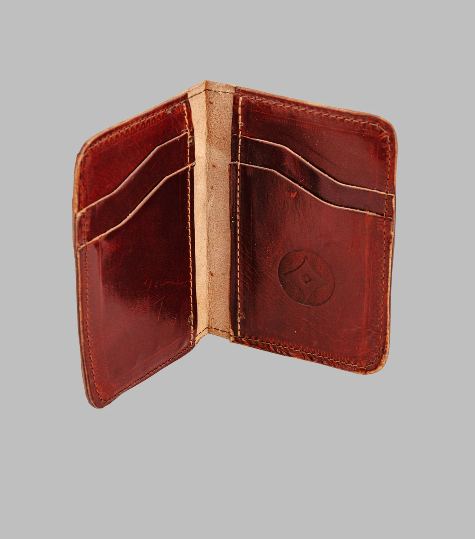 Minimalist Leather Wallet - Image 6